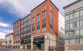 Cambria Hotel Portland Downtown Old Port